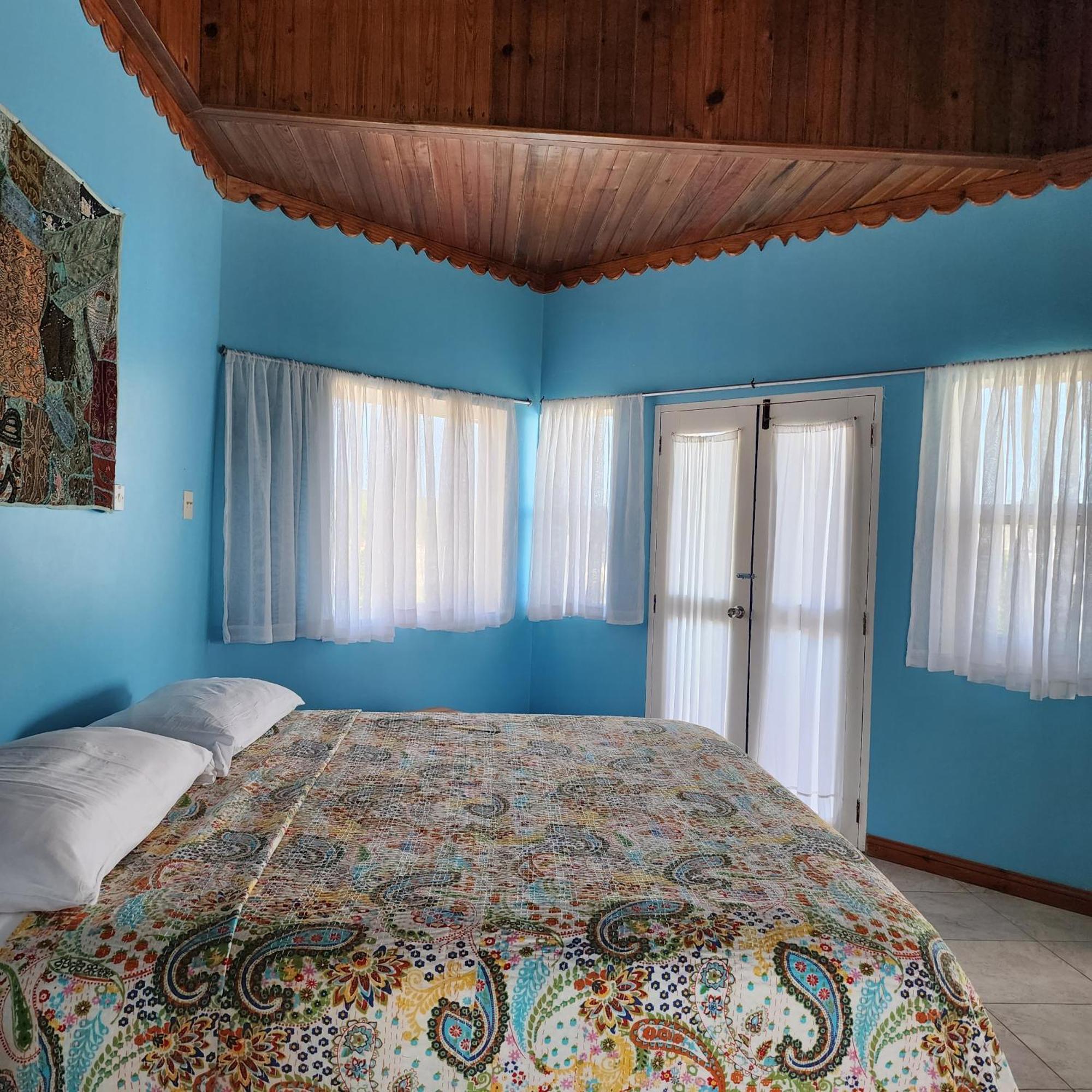Taino Cove Treasure Beach Quarto foto
